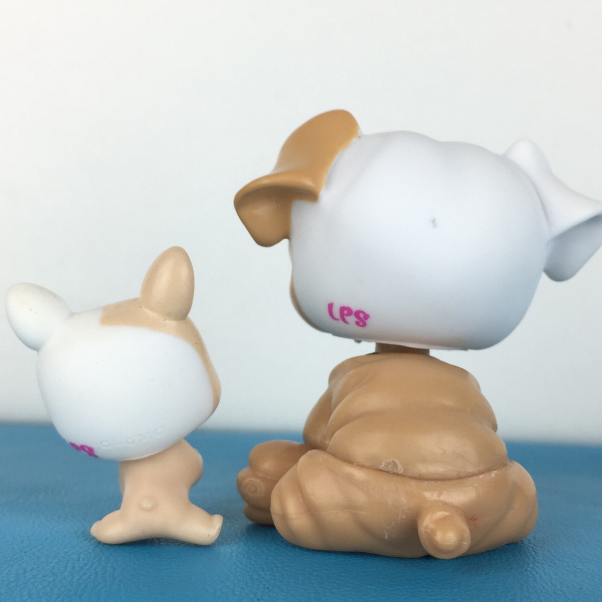 Lot Authentic Littlest Pet shop 3587 3588 Bulldog Dog Original