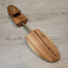 Rochester Shoe Company Shoe Keeper Single Large Adjustable Dillard's 