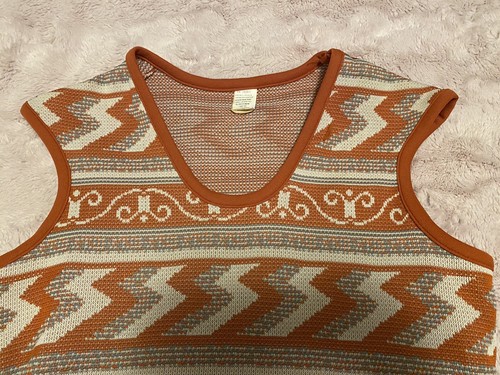 Ladies vintage 70s Boho knit pullover sweater ILGWU USA Made size 12 (medium) - Picture 3 of 6