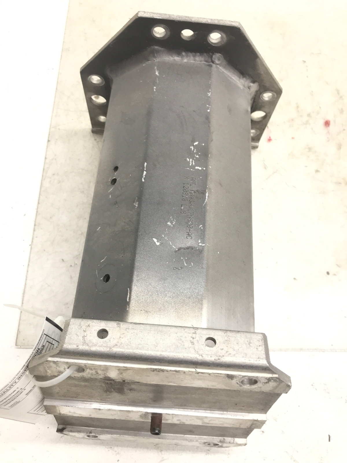 2010-2020 ASTON MARTIN RAPIDE FRONT LH BUMPER IMPACT BRACKET AD43V17N800AC OEM
