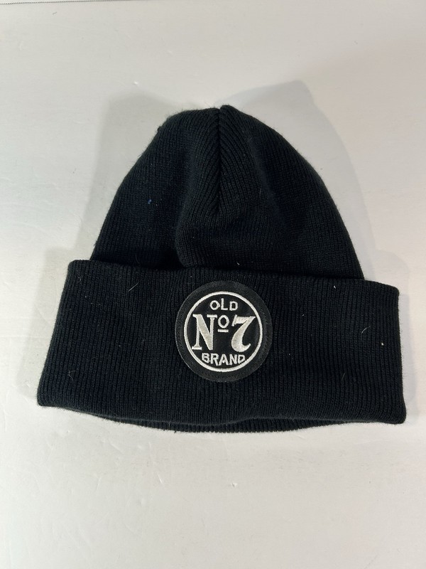 JACK DANIELS OLD NUMBER 7 SEVEN BRAND LOGO BLACK BEANIE KNIT CAP NEW UNWORN