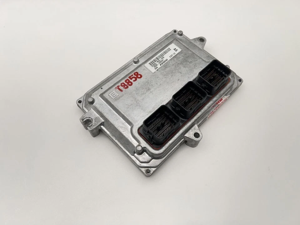 Módulo de control del motor Honda Odyssey 2014-2016 64133 Foto 3 de 4