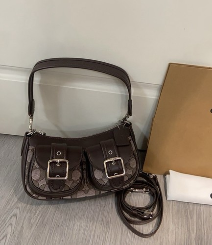 Ashton Bag In Signature Jacquard Oak/Maple CBJ00 Outlet NEW