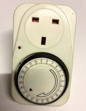 Weekly/Daly Plug-in Timer Switch for Lights ETC BB-TS210 TE20