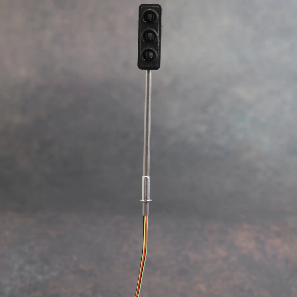 3 Color Traffic Light Signals Ho Oo Scale Model 6Led For Diy Sand Table3638 - Image 2 of 4