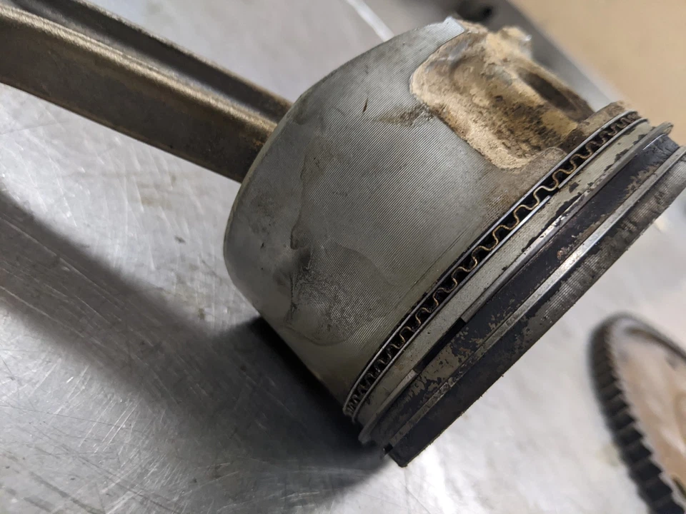 Piston and Connecting Rod Standard For 00-02 Dodge Neon 2.0 - Image 3 of 4