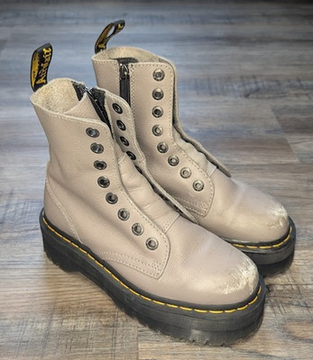 Dr Martens Doc Women s 6 Jadon III Chunky Platform Boots Gray Leather