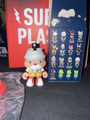 B-Girl Chase Superplastic Janky Series 4 four 1/24 art toy 2023 blind box robot