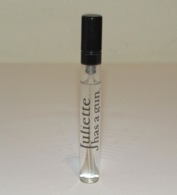 Juliette Has A Gun Not A Perfume Eau de Parfum 0.17 Oz Mini Travel Spray Perfume
