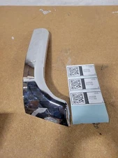 USED Fits For 2019-2023 2024 RAM 2500 3500 4500 FILLER PANEL FRONT LEFT SIDE US