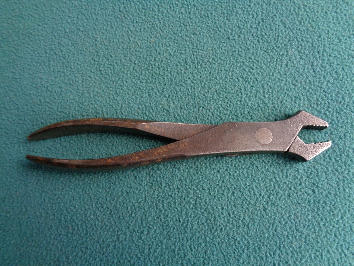 Nut pliers cheap