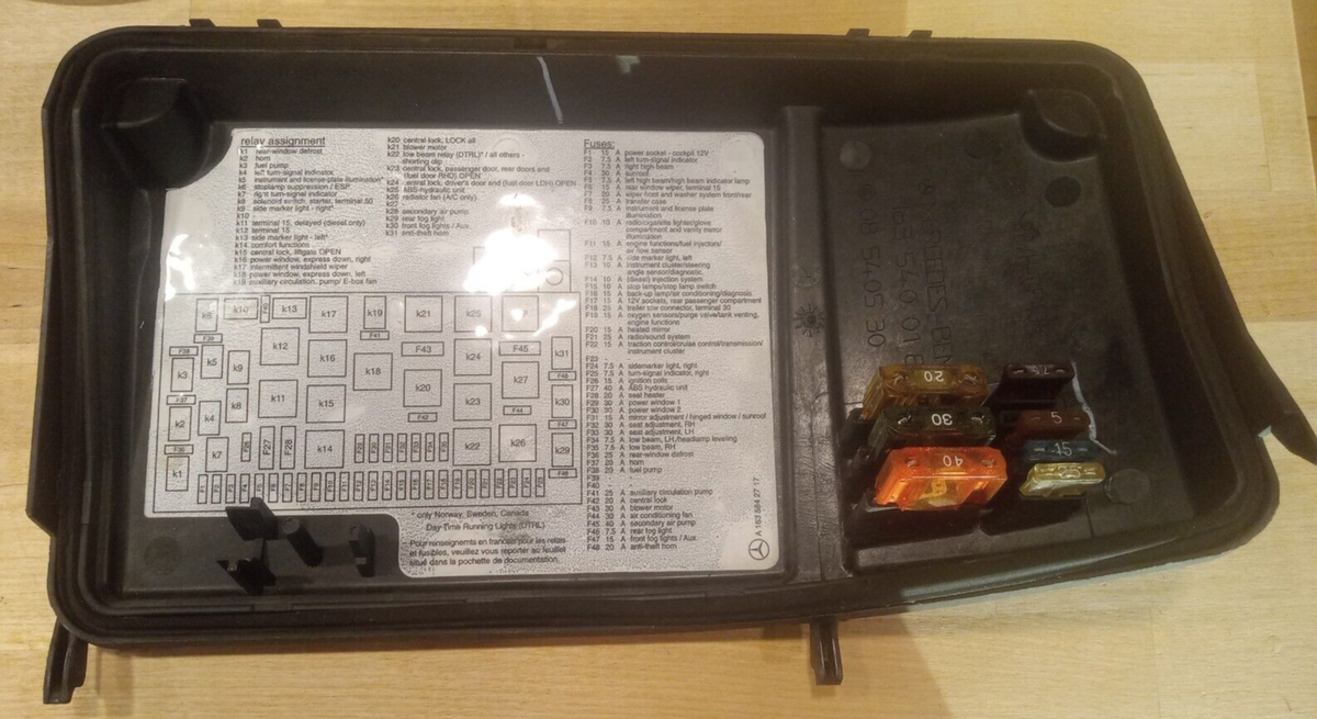 1998 - 2003 Mercedes W163 ML class fuse box cover 163 540 01 82 | eBay