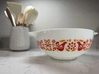 Pyrex Cinderella Bowl 443 (2.5 qt) Friendship Pattern