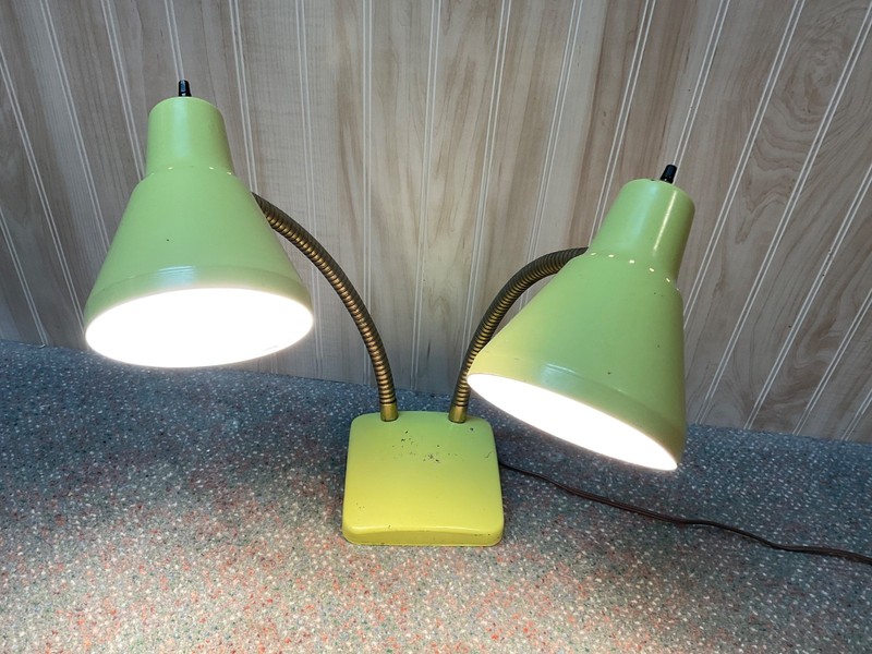 MCM Gooseneck Atomic Age Adjustable Wall Lamp Vintage Dual Table Light Lime 50s!