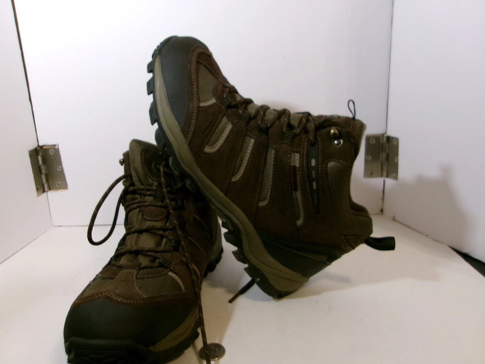 Khombu Terrain 864673 Waterproof Brown Suede Boot sz 13