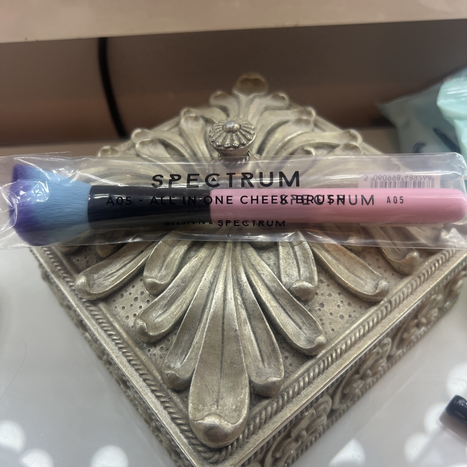 SPECTRUM 'All in One' Angled Cheek Brush Velvety-Soft Contour Brush (A05) Sealed