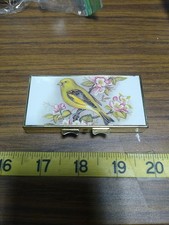 Bird pill Case