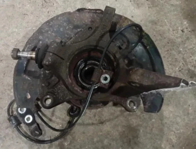 2003 - 2008 斯巴鲁 Forester 右前乘客主轴关节组件,原始设备制造商 — 第 2/3 张图片