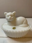 Westmoreland Glass Milk Glass Covered Cat on a Basket Vintage Dish