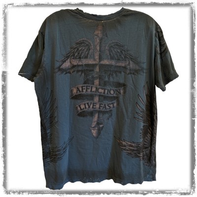 Vintage AFFLICTION Sword Cross Eagle Wings T-Shirt Distressed Men's Medium 