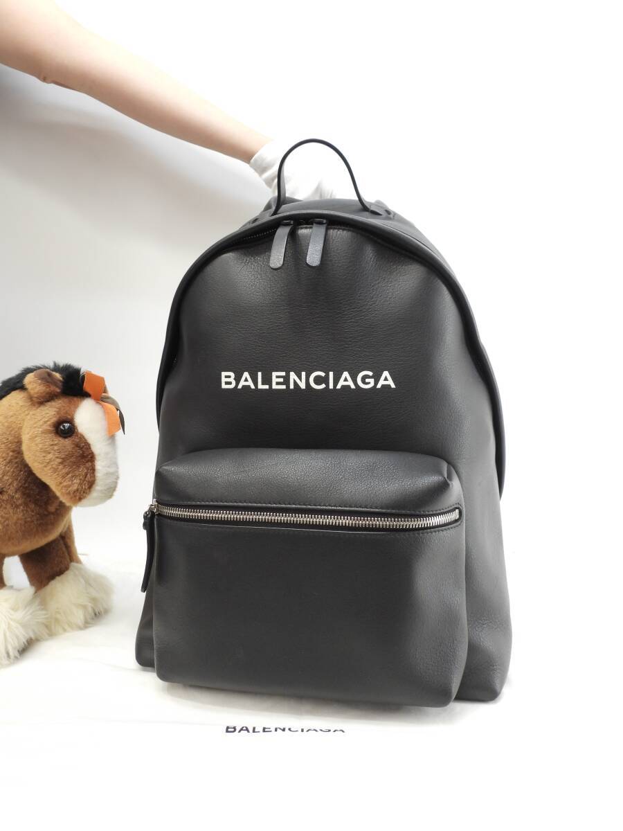 Balenciaga Backpack Medium Everyday Full Leather Black Rucksack Men's
