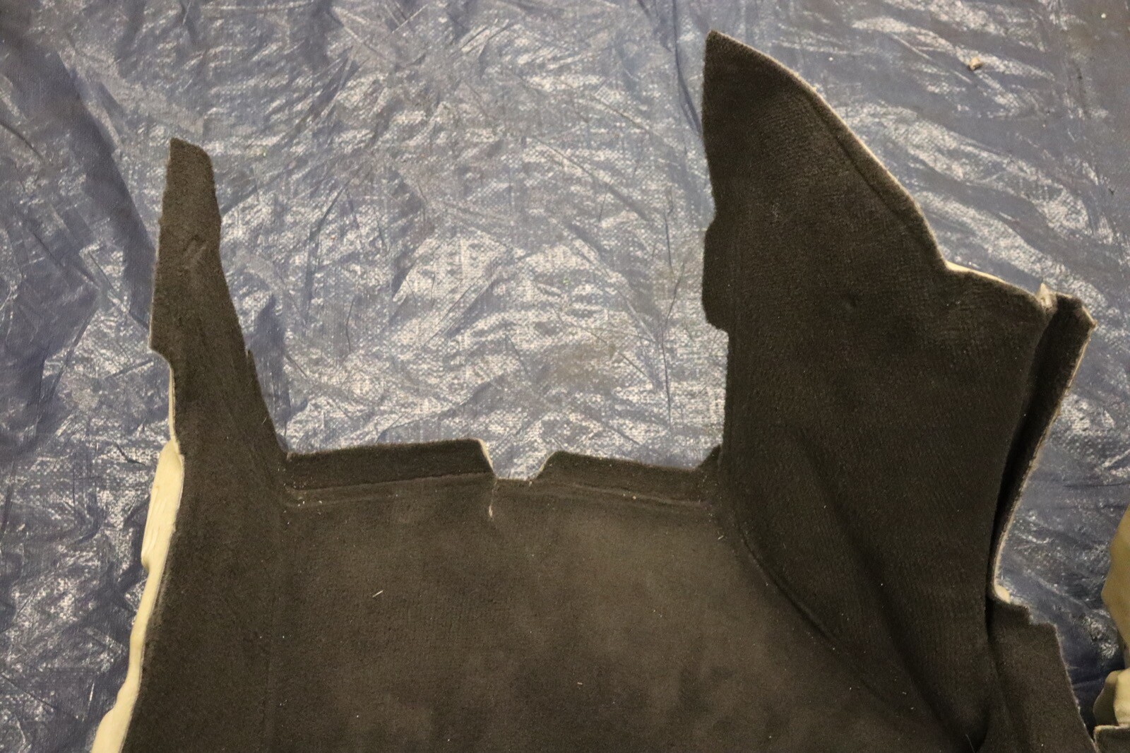 2012 AUDI R8 5.2 QUATTRO SPYDER V10 OEM BLACK INTERIOR FLOOR CARPET *TEAR* #1256
