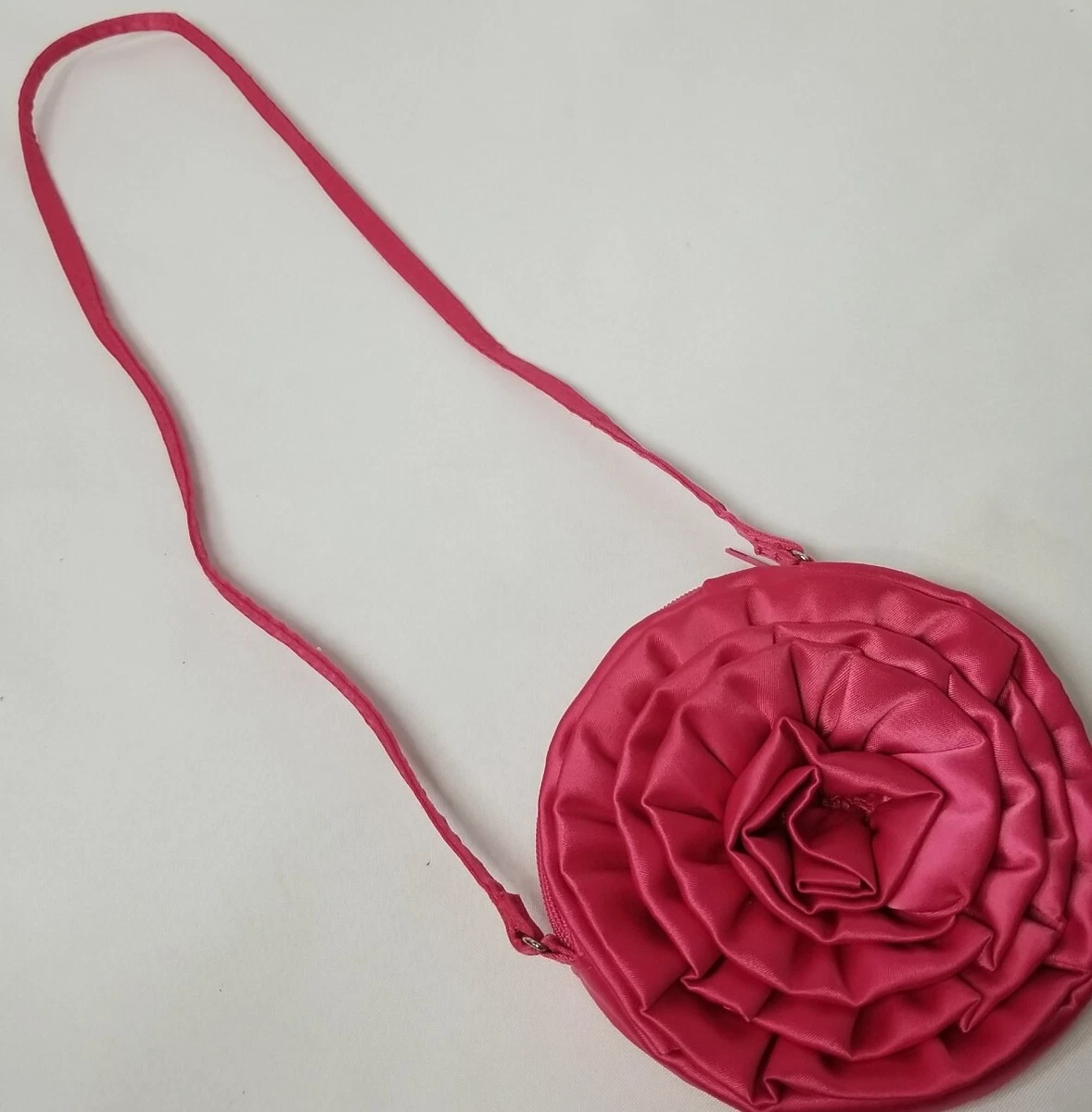 The Flower Clutch - TheTinyTassel