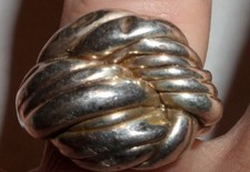 VINTAGE SIZE 8 STERLING SILVER KNOT STYLE RING