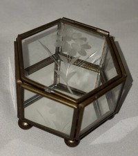 Vtg Etched Beveled Glass Brass Jewelry Trinket Box Daisy Hexagon Footed Small
