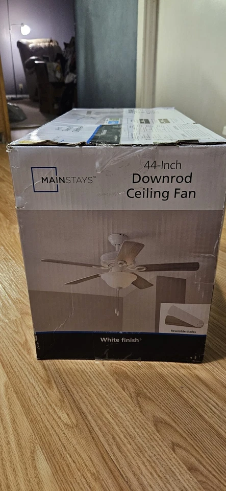 Mainstays 44" LED Ceiling Fan with 5 Blade Light Kit Pull Chains Reverse Airflow - Image 2 of 4