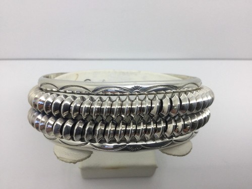 VINTAGE NATIVE AMERICAN STERLING SILVER SPIRAL CUFF - Picture 2 of 9