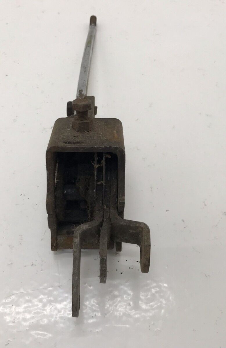 1968-69 Mopar B Body Hurst 4 Speed Shifter & Handle Four Spd Console Shift Gate