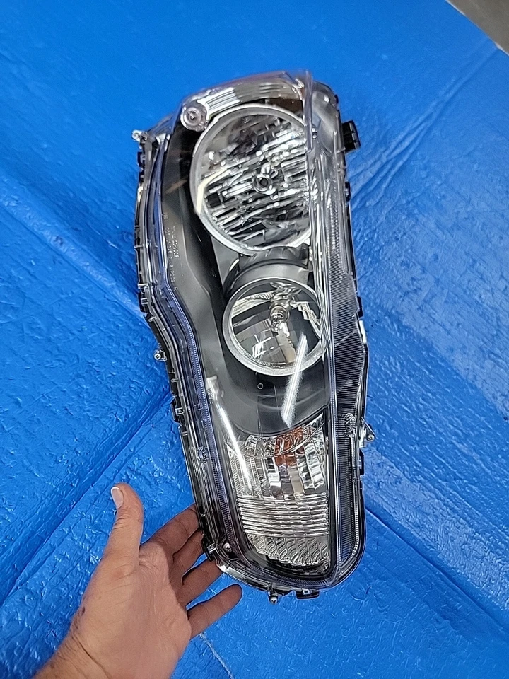 CONJUNTO DE FAROL LATERAL DIREITO DO PASSAGEIRO 2008-2009 PARA MITSUBISHI LANCER TYC. - Imagem 3 de 4