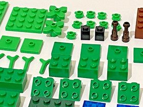 Retired &copy;2014 LEGO 21114 Minecraft The Farm 100% Complete + Extras + Box