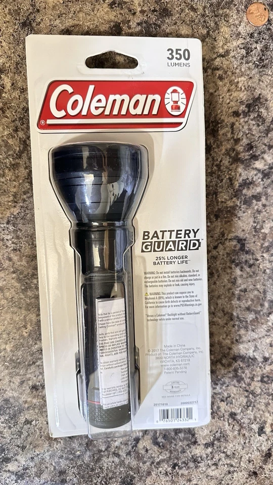 Linterna LED Coleman 300M 350 Lúmenes con Protector de Batería Nueva Foto 2 de 3