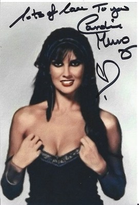 Caroline Munro persönlich signiertes 6'' x 4'' Foto - ATEMBERAUBEND #P9