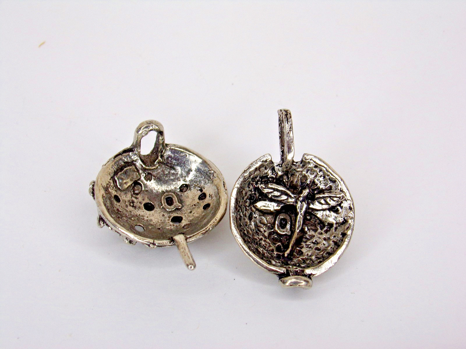 Pewter Celtic Dragonfly Diffuser Pendant Necklace… - image 7