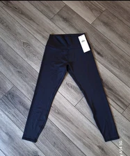 Alo Women’s Small Airbrush  High-Waist Legging Black