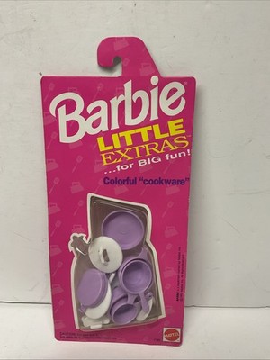 Vintage New on Card Barbie Little Extras For big Fun Kitchen Cookware 1992