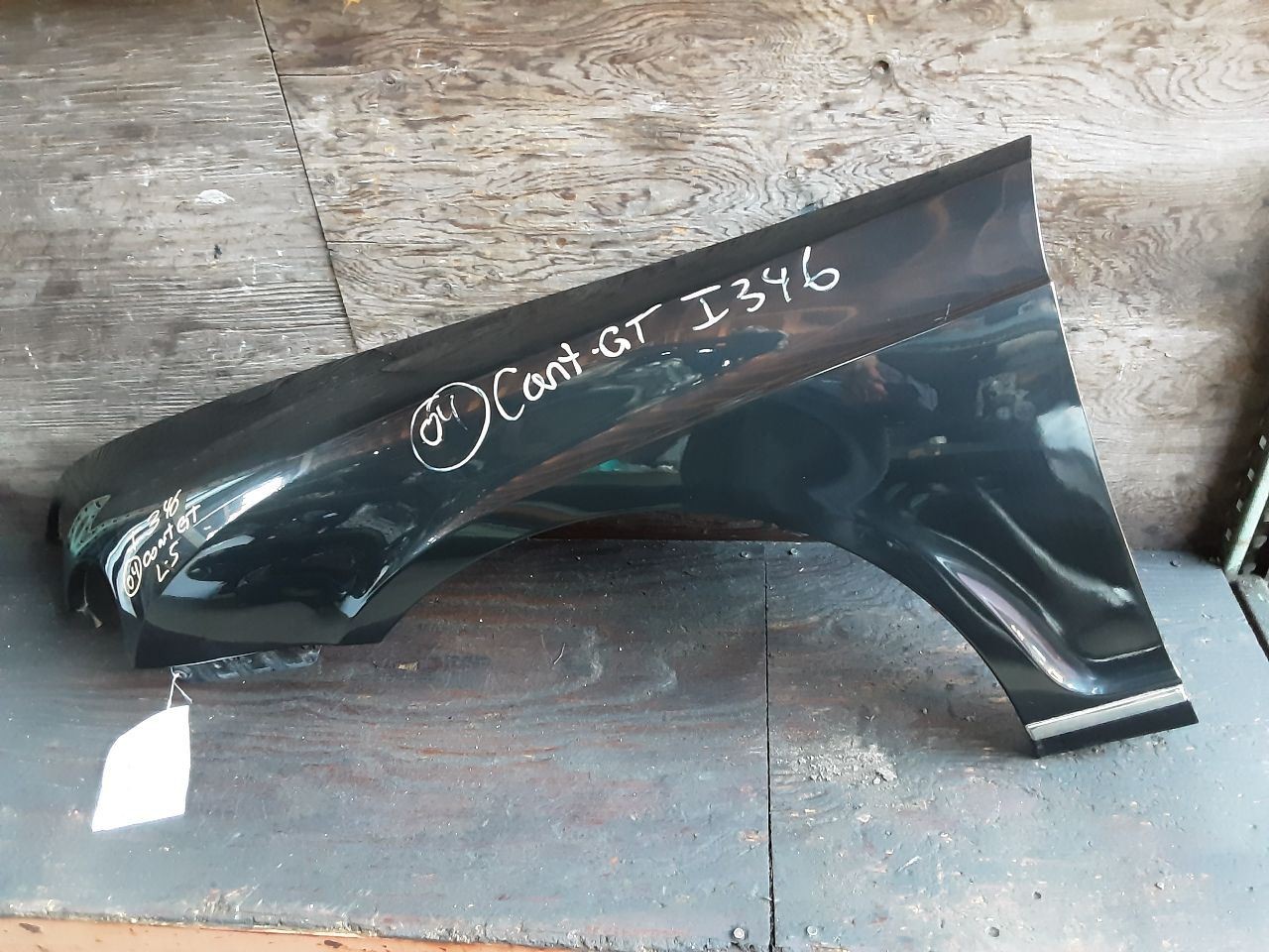 BENTLEY CONTINENTAL GT   2004 Fender 596836