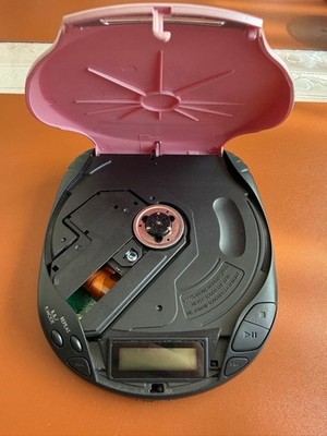 KENWOOD DPC-391KT Portable CD Player Hello Kitty '98 release Used