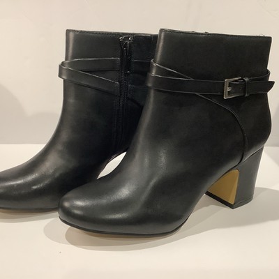Bella Vita Women Arlette Block Heel Ankle Booties Size US 6.5N Black Leather