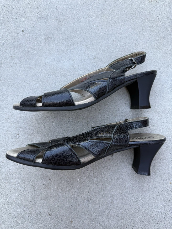 Tacones Arche France de cuero negro recortado texturizado para mujer talla 38 EE. UU. 8 Foto 4 de 4