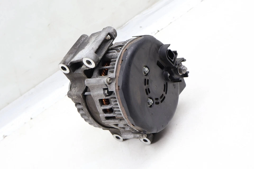 2017-2024 AUDI A4 QUATTRO 2.0L - Alternator (150 AMP) 06L903024J - Image 3 of 4