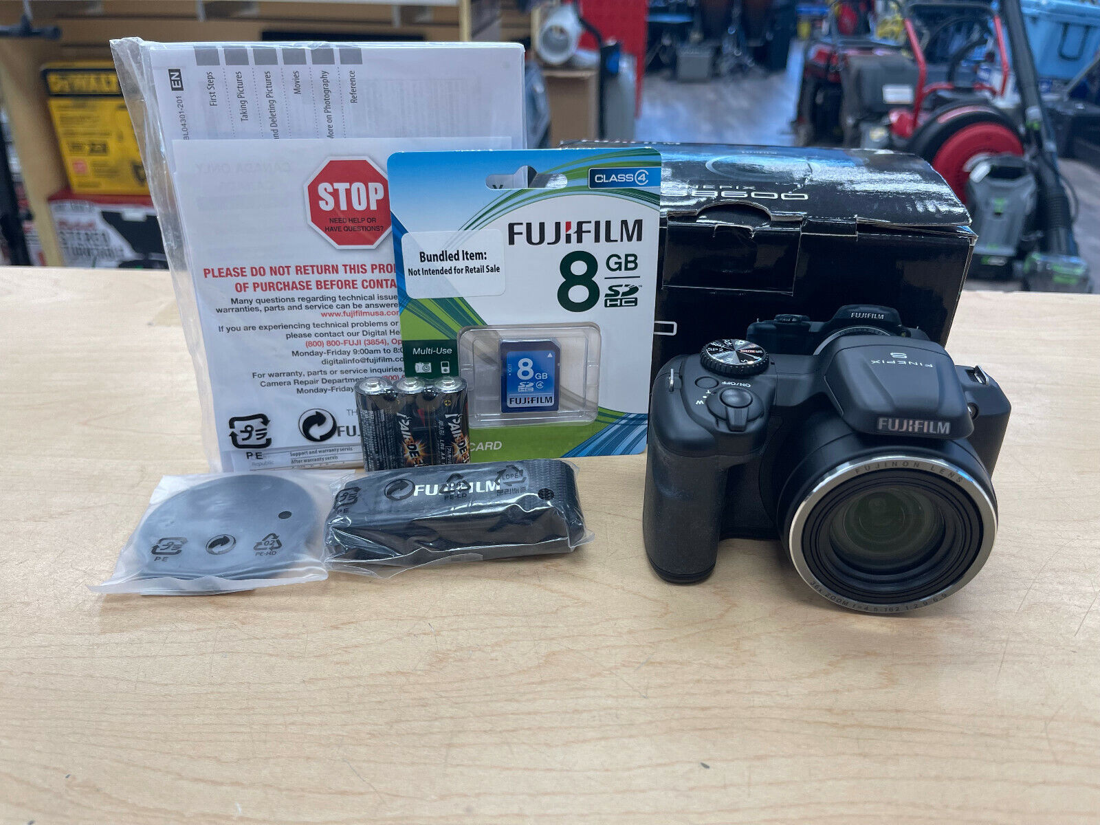 Versterken Melbourne Extremisten Fujifilm FinePix S Series S8600 16.0MP Digital Camera - Black for sale  online | eBay