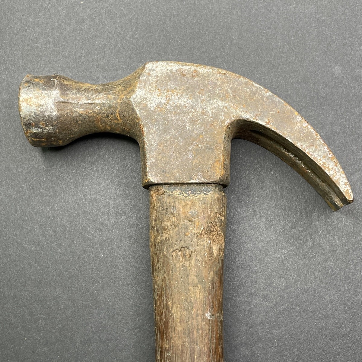 その他 hammerley MADE IN ENGLAND Antique 1930s Hickory Handle Forged Steel Hammer Carpenter's