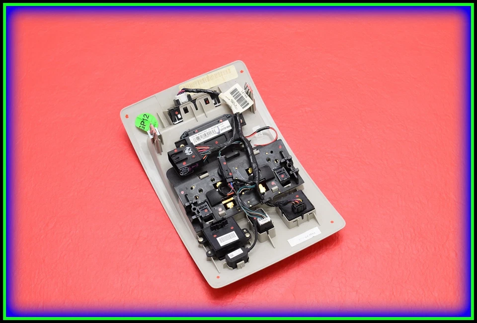 07–14 Cadillac GMC Overhead Console Dome Map Lights Sunroof Switch Gray OEM - Image 4 of 4