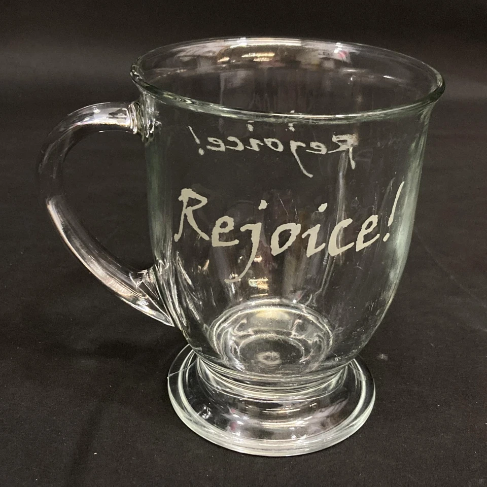 Anchor Hocking Grabado Rejoice Vidrio Transparente con Base Café Taza 5" Alto - Imagen 3 de 4