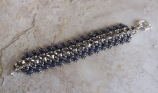 Bracciale fatto a mano con perline di cristallo blu, 3 fili, bottone