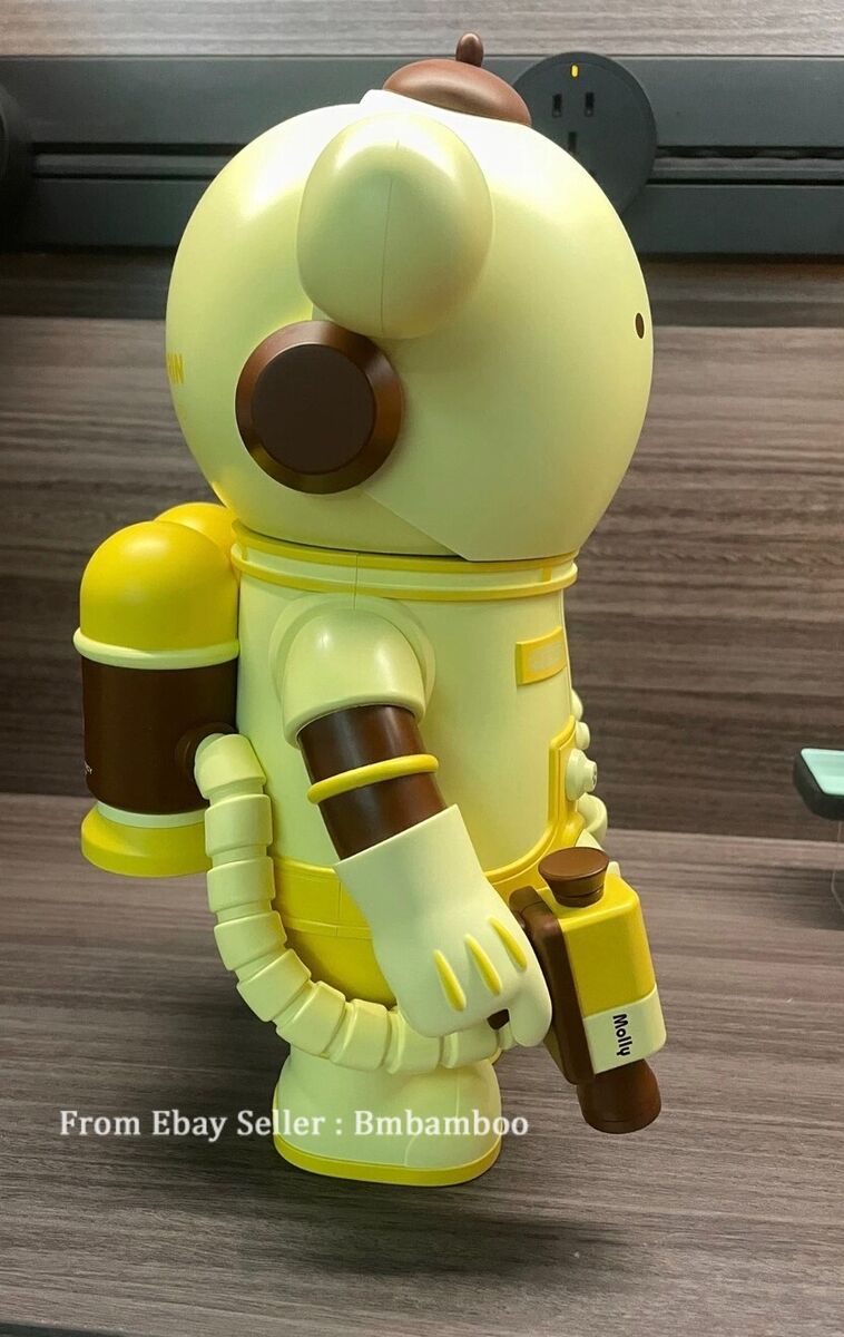 POPMART MEGA SPACE MOLLY 400% Sanrio family-Pom Pom Purin POPMART MEGA SPACE MOLLY 400% Sanrio family-Pom Pom Purin